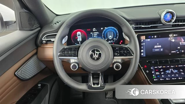 Maserati Grecale 2023 Белый из Кореи, фото 4