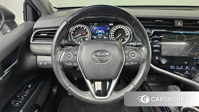 Toyota Camry (XV70) 2018 Серебряный из Кореи, фото 4