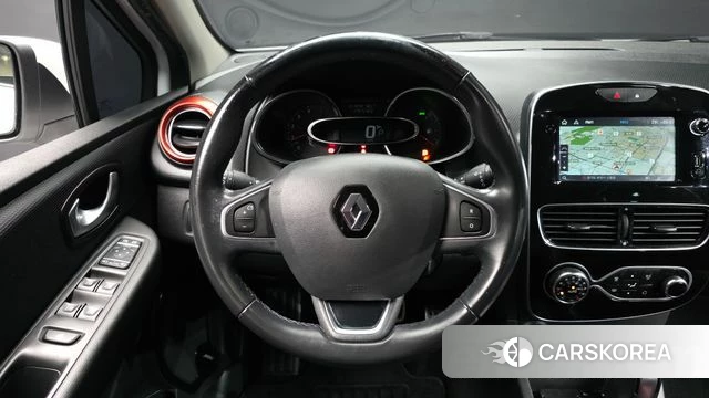 Renault Korea (Samsung) Clio 2018 Белый из Кореи, фото 4