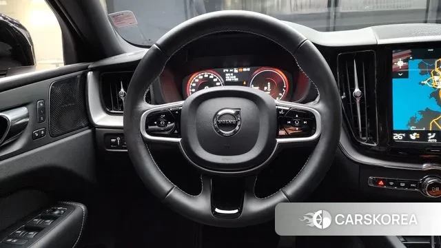 Volvo XC60 second Generation 2021 Белый из Кореи, фото 4