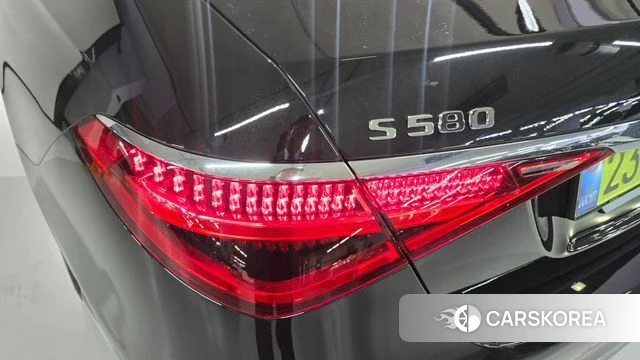 Mercedes-Benz S-Class W223 2025 Черный из Кореи, фото 4