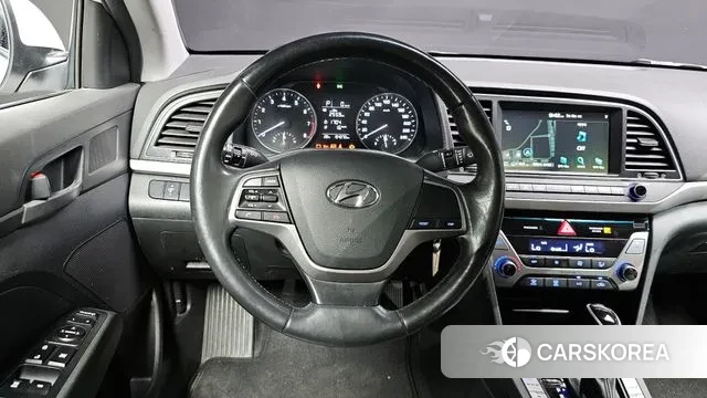 Hyundai Avante AD 2018 Белый из Кореи, фото 4