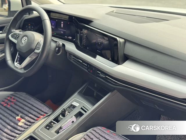 Volkswagen Golf 2021 Белый из Китая, фото 4