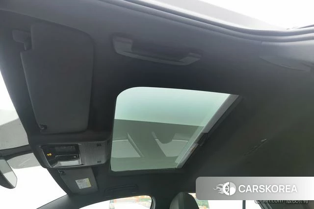 Volkswagen Golf 2024 Белый из Китая, фото 4
