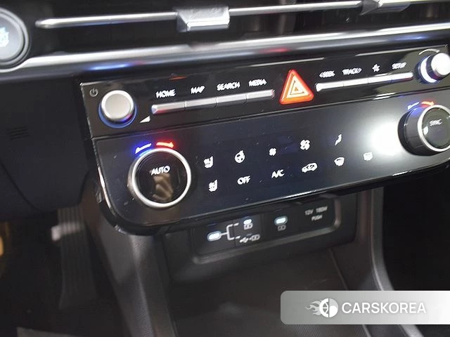 Hyundai The New Tucson (NX4) 2024 Белый из Кореи, фото 4