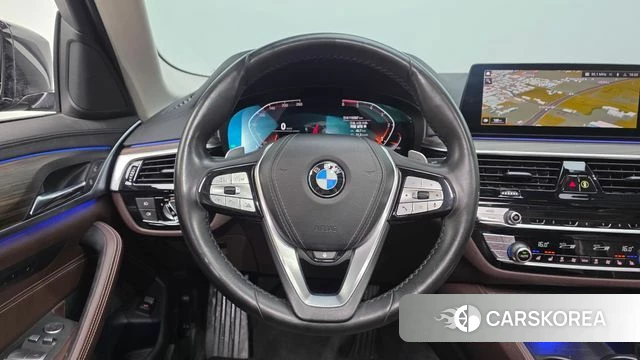 BMW 5 Series (G30) 2020 Черный из Кореи, фото 4