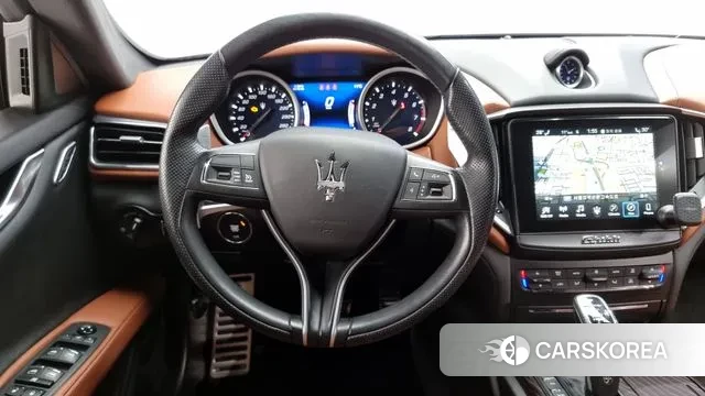 Maserati Ghibli 2020 Серый из Кореи, фото 4