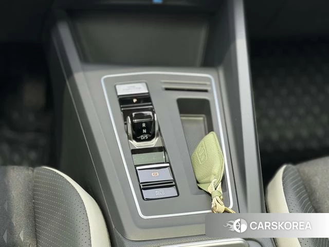 Volkswagen Golf 2025 Белый из Китая, фото 4