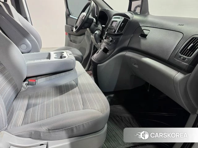 Hyundai The New Grand Starex 2019 Серебряный из Кореи, фото 4