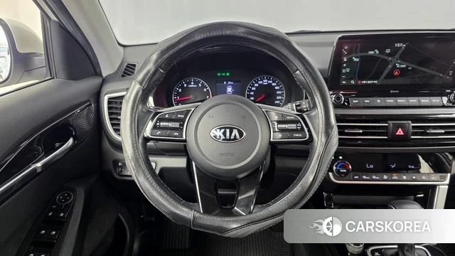 Kia Seltos 2019 Белый из Кореи, фото 4