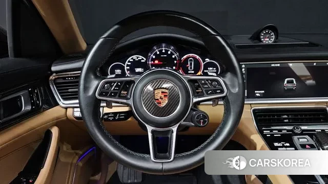 Porsche Panamera (971) 2018 Серебристо-серый из Кореи, фото 4