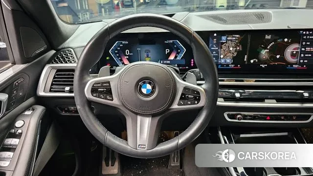 BMW X7 (G07) 2023 Черный из Кореи, фото 4