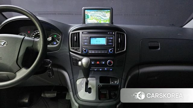 Hyundai The New Grand Starex 2018 Серебристо-серый из Кореи, фото 4