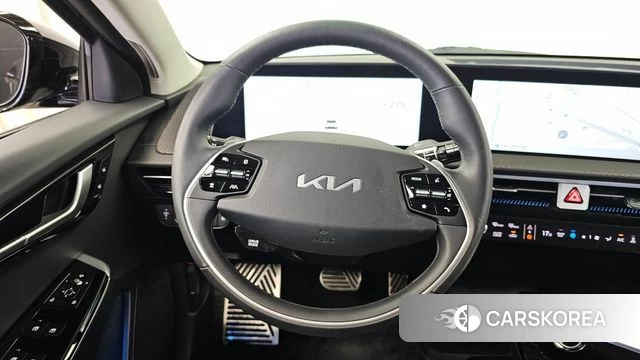 Kia EV6 2023 Черный из Кореи, фото 4