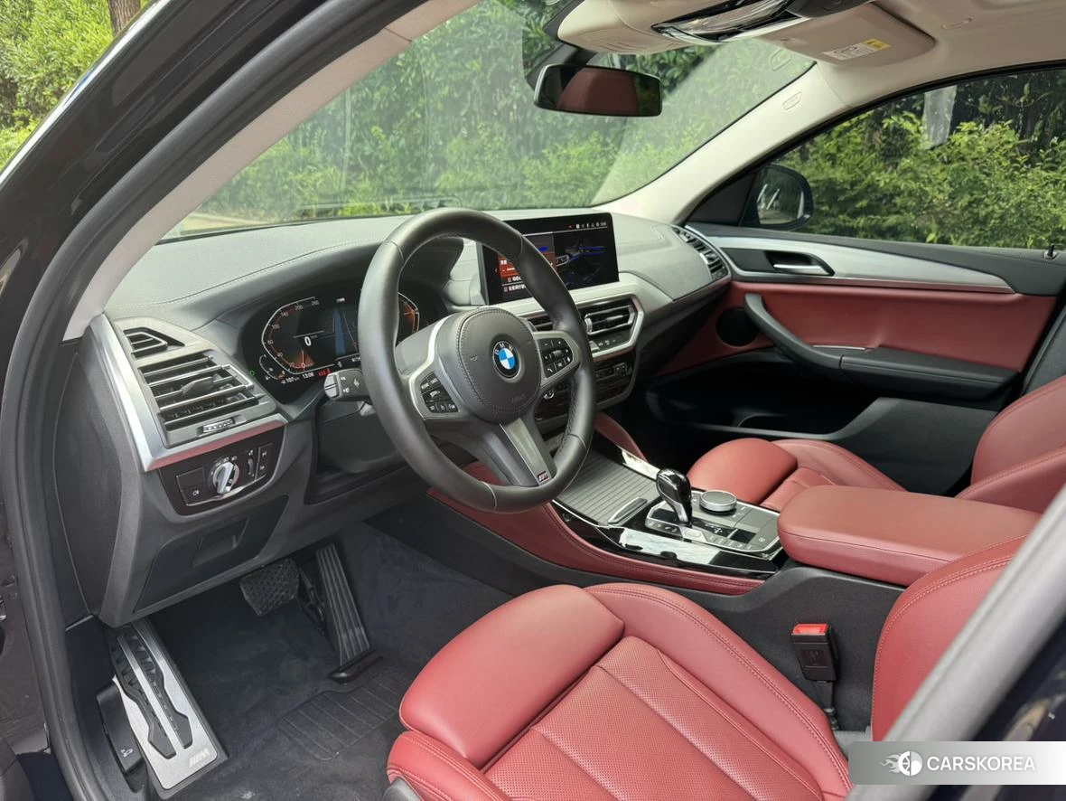 BMW X4 2021 Черный из Китая, фото 4