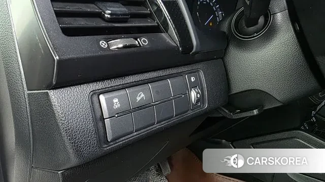 Ssangyong Rexton Sports Cannes 2020 Белый из Кореи, фото 4