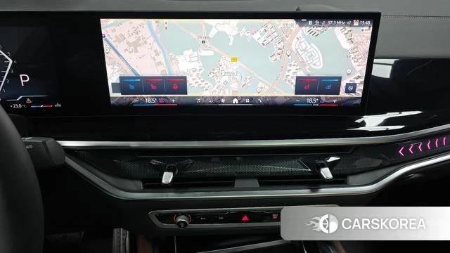 BMW X6 (G06) 2025 Светло-серебряный цвет из Кореи, фото 4