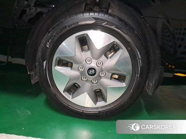 Hyundai Staria 2022 Черный из Кореи, фото 4