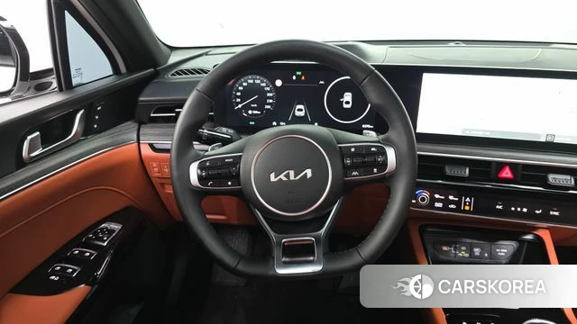 Kia The New K5 3rd generation 2025 Белый из Кореи, фото 4