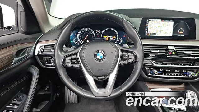 BMW 5 Series (G30) id 2682583 из Кореи 4