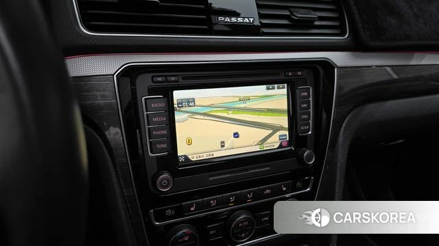 Volkswagen The New Passat 2018 Белый из Кореи, фото 4