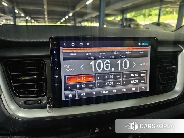 Kia Stonic 2018 Белый из Кореи, фото 4