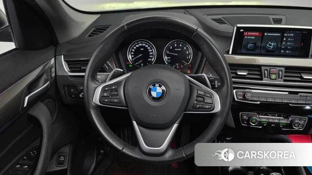 BMW X1 (F48) 2021 Черный из Кореи, фото 4