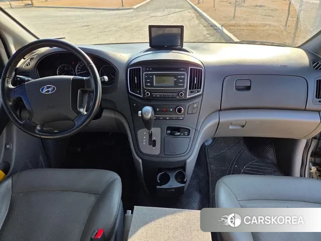 Hyundai The New Grand Starex 2019 Серебристо-серый из Кореи, фото 4