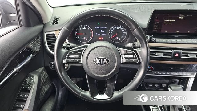 Kia Seltos 2020 Серый из Кореи, фото 4