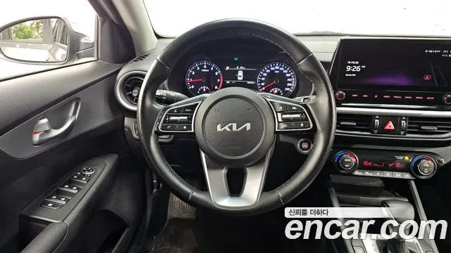 Kia The New K3 2nd generation 2022 Серый из Кореи, фото 4