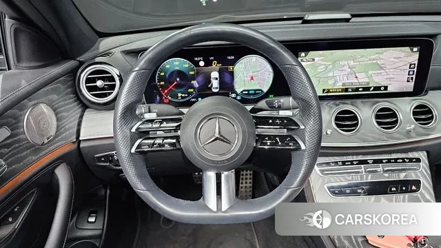 Mercedes-Benz E-Class W213 2021 Серый из Кореи, фото 4