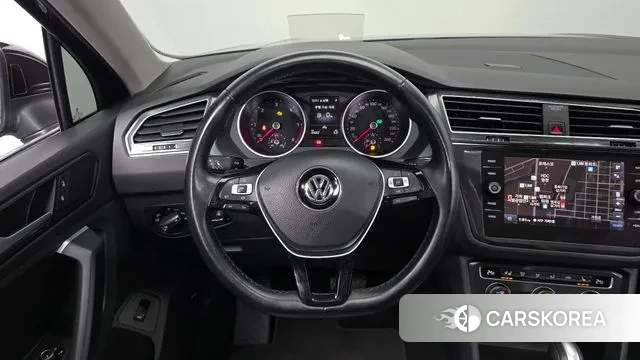Volkswagen Tiguan second Generation 2019 Черный из Кореи, фото 4