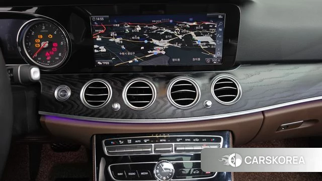 Mercedes-Benz E-Class W213 2019 Черный из Кореи, фото 4