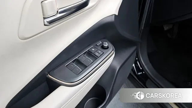 Toyota Crown Crossover 2023 Черный из Кореи, фото 4