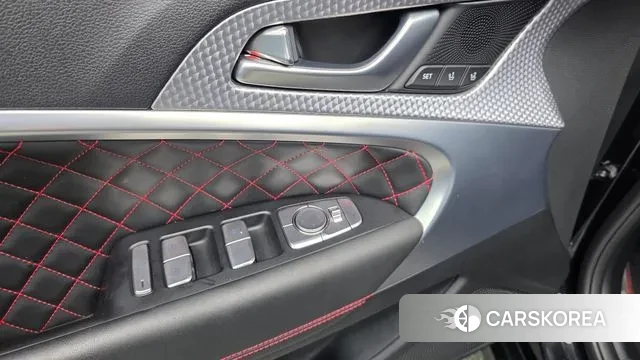 Genesis The New G70 2022 Черный из Кореи, фото 4