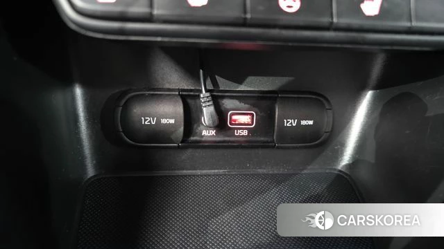 Kia Sportage 4th Generation 2018 Белый из Кореи, фото 4