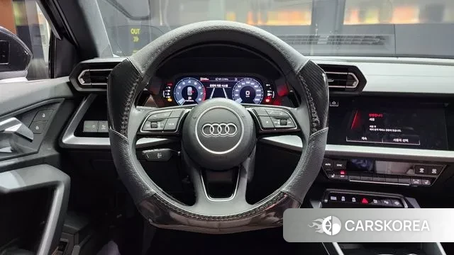 Audi A3 (8Y) 2025 Черный из Кореи, фото 4