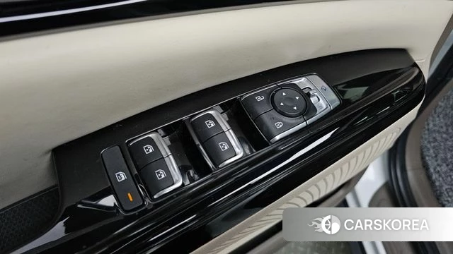 Kia Carnival 4th generation 2022 Белый из Кореи, фото 4