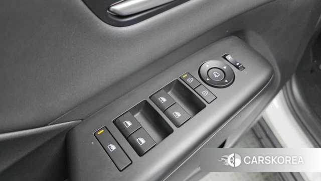 Hyundai Kona Hybrid (SX2) 2025 Белый из Кореи, фото 4