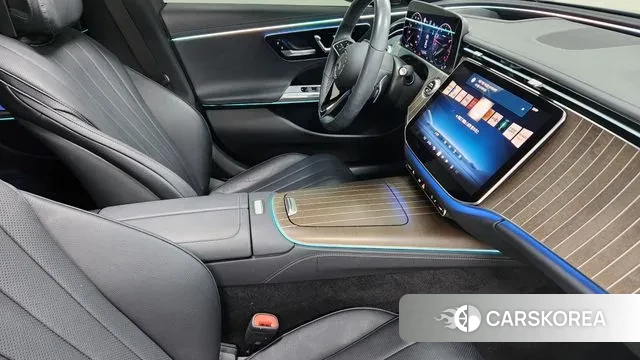 Mercedes-Benz E-Class W214 2024 Серый из Кореи, фото 4