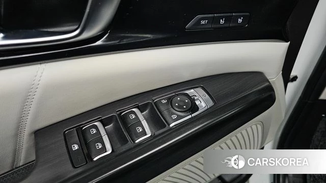 Kia Carnival 4th generation 2022 Белый из Кореи, фото 4