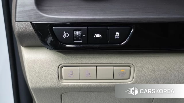 Kia Carnival 4th generation 2022 Белый из Кореи, фото 4