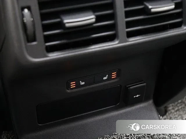 Land Rover Range Rover Velar 2023 Белый из Кореи, фото 4