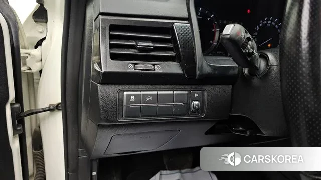 Ssangyong Rexton Sports 2020 Белый из Кореи, фото 4