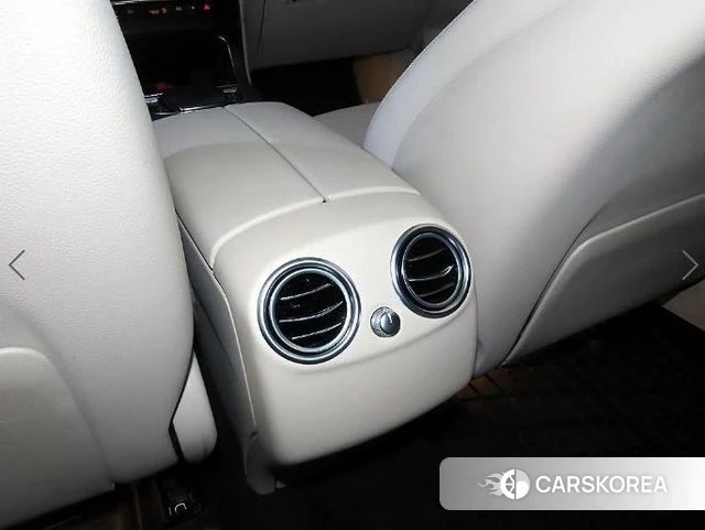 Mercedes-Benz GLC-Class X253 2023 Белый из Кореи, фото 4