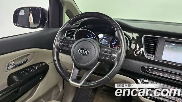 Kia The New Carnival 2020 Черный из Кореи, фото 4