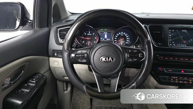 Kia The New Carnival 2018 Белый из Кореи, фото 4