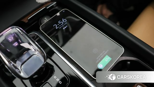 Volvo XC60 second Generation 2024 Белый из Кореи, фото 4