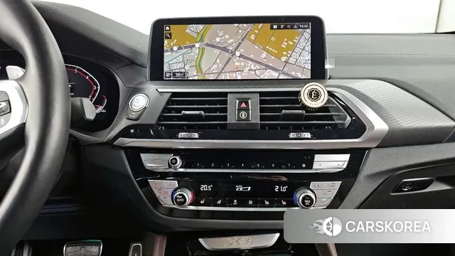 BMW X4 (G02) 2021 Белый из Кореи, фото 4