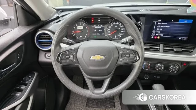 Chevrolet (GM Daewoo) Trax Crossover 2023 Белый из Кореи, фото 4